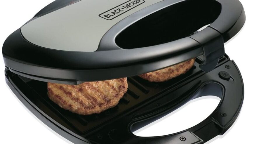 Black+Decker 2-Slot Sandwich Maker with Grill