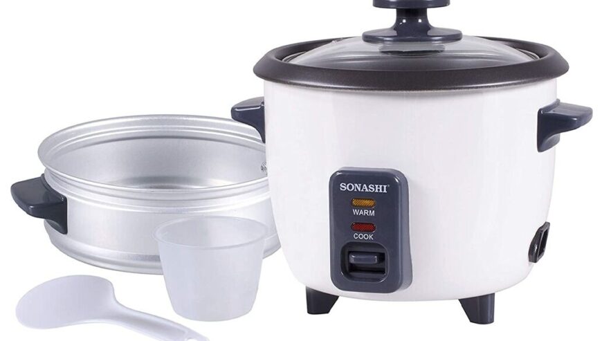 Sonashi 1.8 L Rice Cooker With Steamer SRC-318