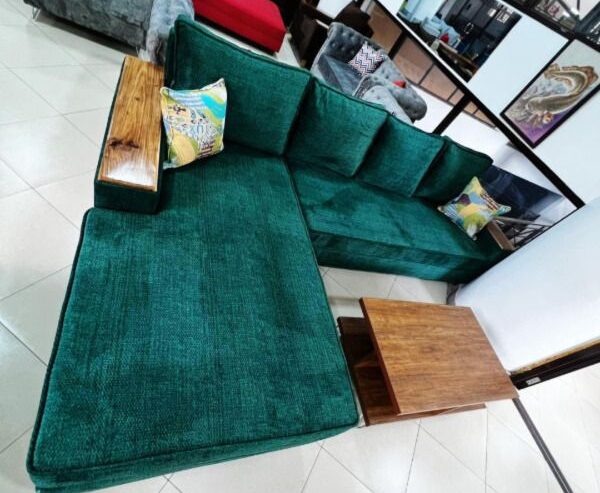 Exquisite sofa set of great quality and comfort