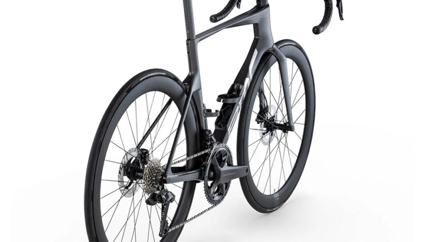 2025 Bmc Teammachine R 01 Four Road Bike