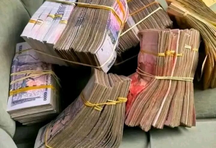 REAL ILLUMINATI AGENT IN UGANDA CALL+256766330773/+2567