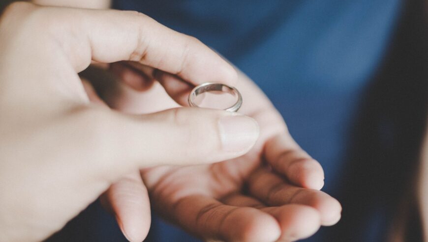 USA POWERFUL +256750001697 MAGIC RING FOR MONEY