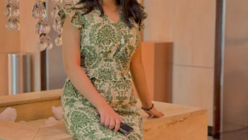 Low Rate Call Girls Kashmiri Gate Delhi ||8860082808