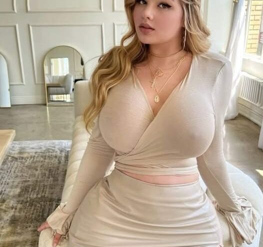 Book High Profile Call Girls In Noida +919599632723