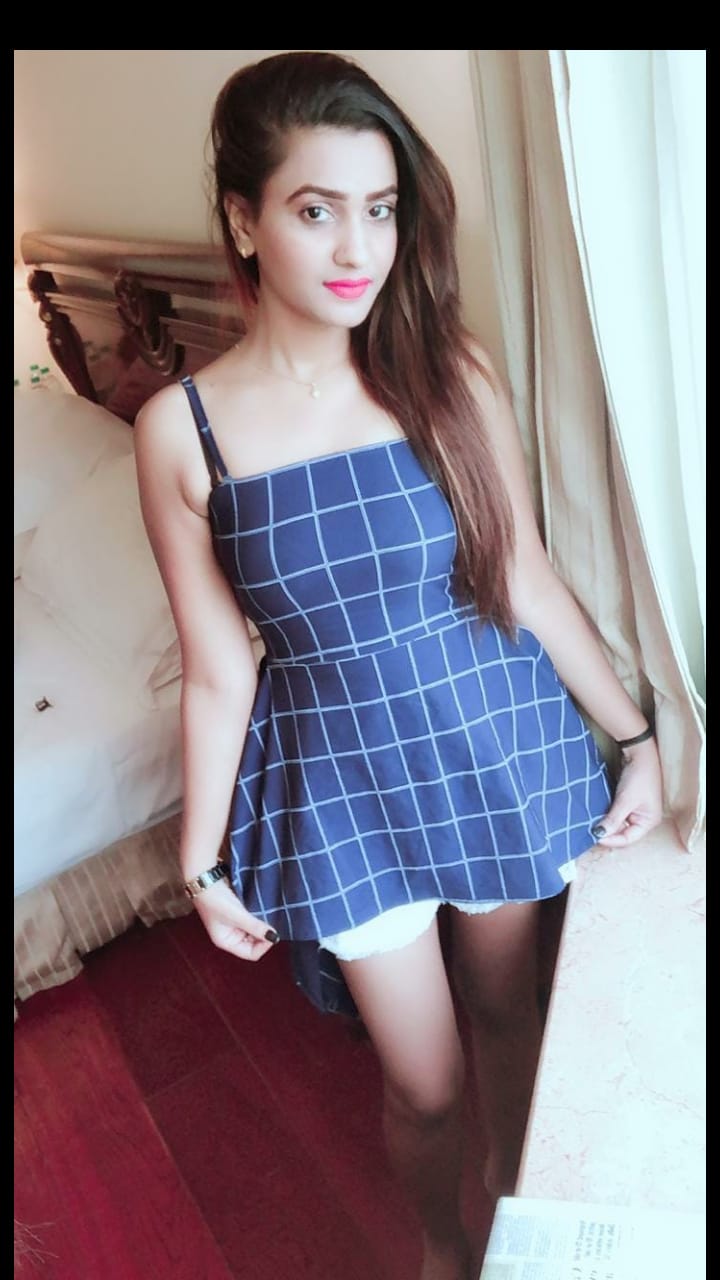 90583 ☬14765 Call Girl Service in Chuna Mandi Paharganj