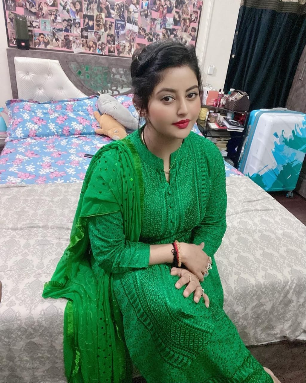 Call Girls In Ajmeri Gate ✔️90583☎14765 New Delhi⭐