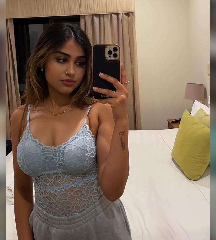 Call Girls In Ajmeri Gate ✔️90583☎14765 New Delhi⭐
